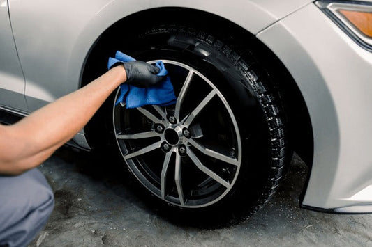 Auto detailen met Pink Stuff en Scrub Daddy - ViralCleaning